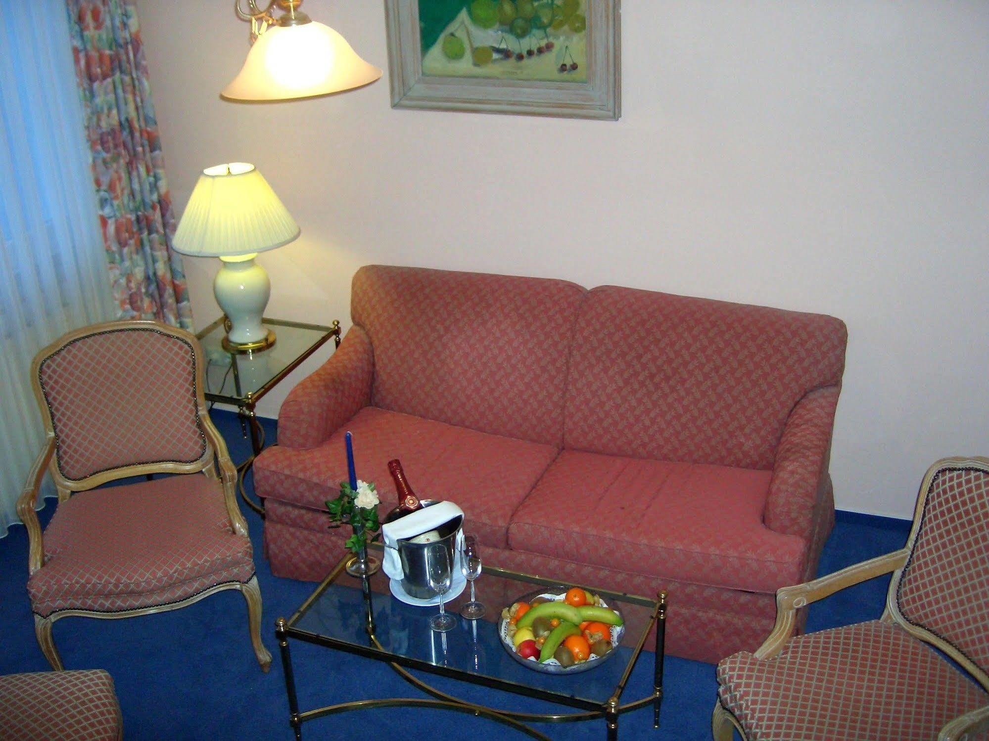 Hotel Belvedere Rostock Extérieur photo